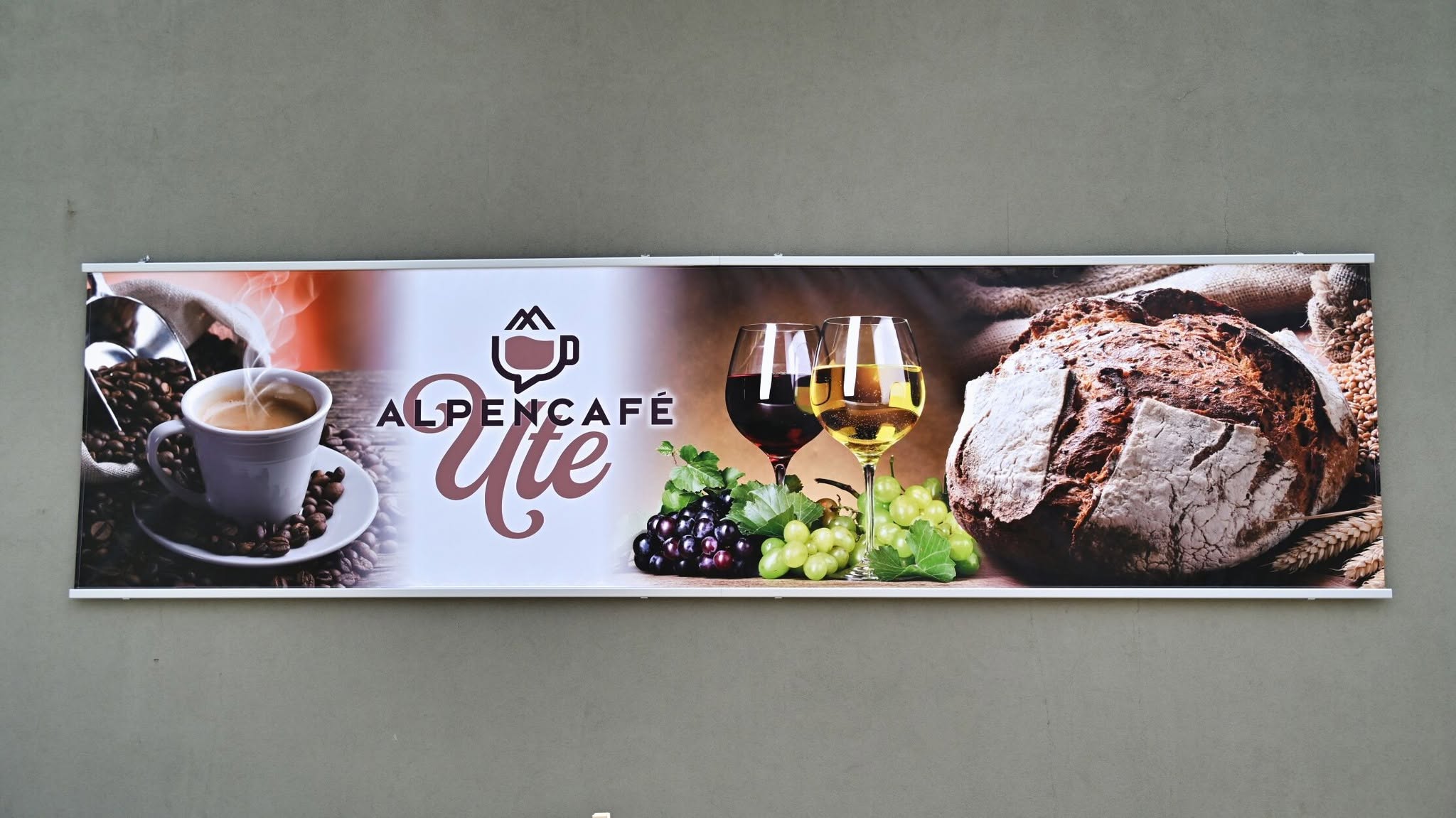 Bild von Alpencafé Ute – Nah & Frisch – Unser G'schäft in Woid